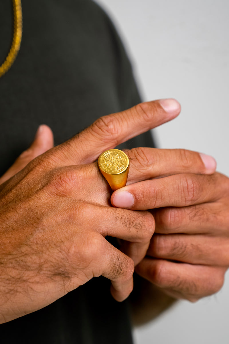 "COMPASS" RING - GOLD