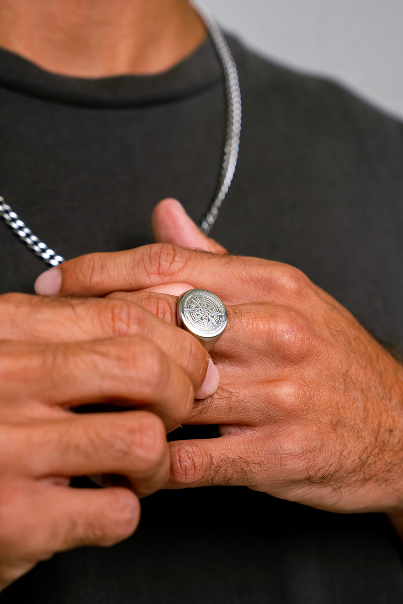 "COMPASS" RING - WHITE GOLD