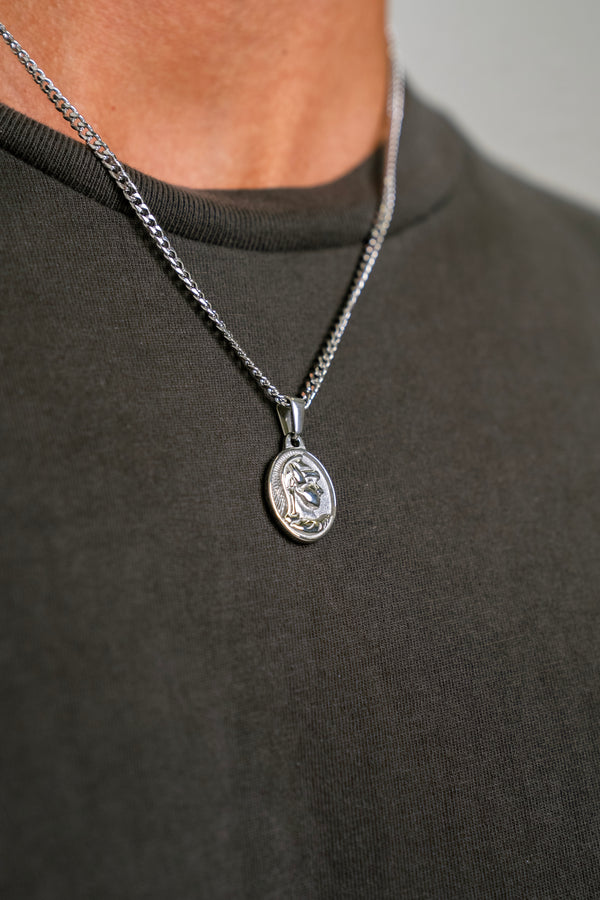 CENTURION PENDANT - WHITE GOLD