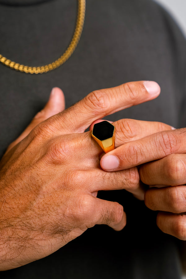 "ONYX" RING - GOLD