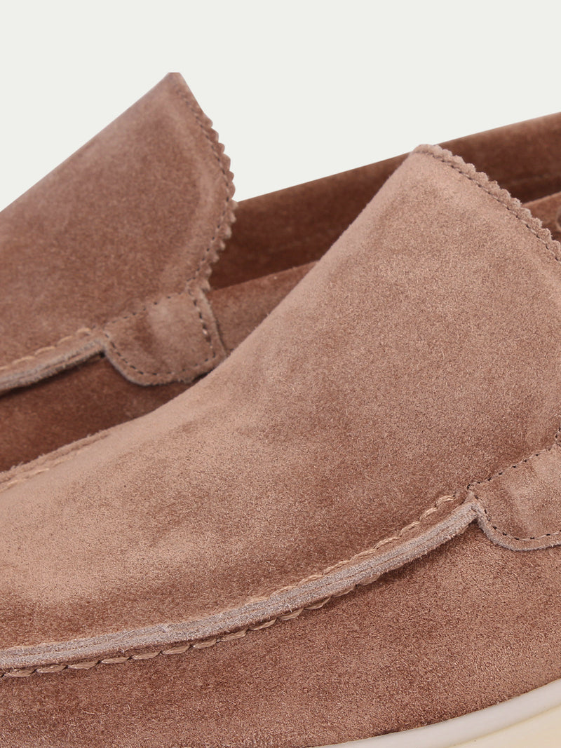 "Classic Beige" - Yacht Loafers