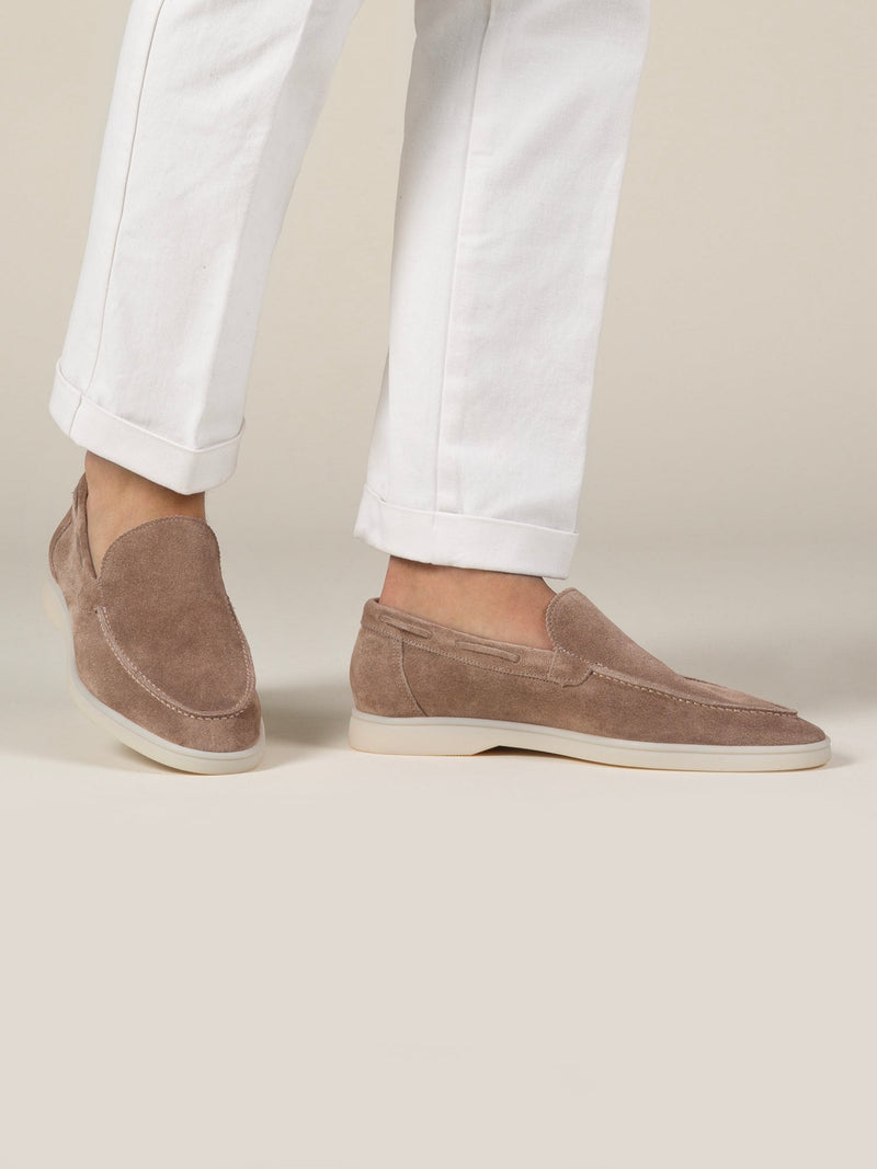 "Classic Beige" - Yacht Loafers
