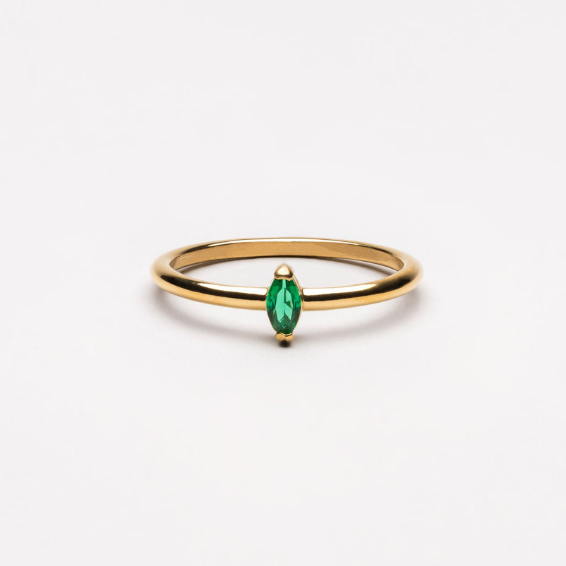 Dainty Emerald Ring