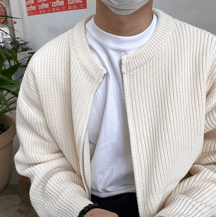 "CREAM" KNITTED FULL ZIP-UP SWEATER