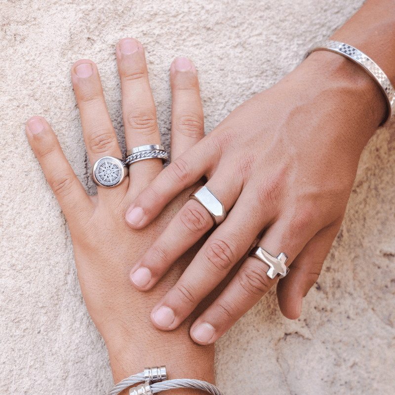 "LOGÉMENT" RING - WHITE GOLD