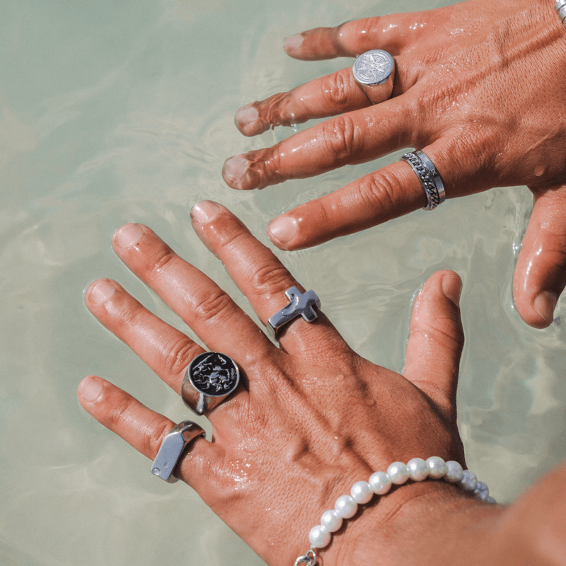 Compass 2025 ring silver