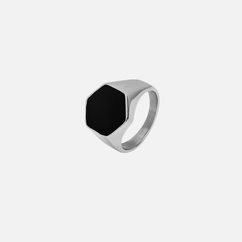 ONYX RING - WHITE GOLD